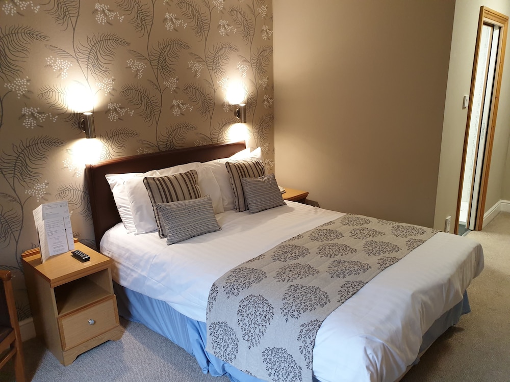 Red Lion Hotel 7