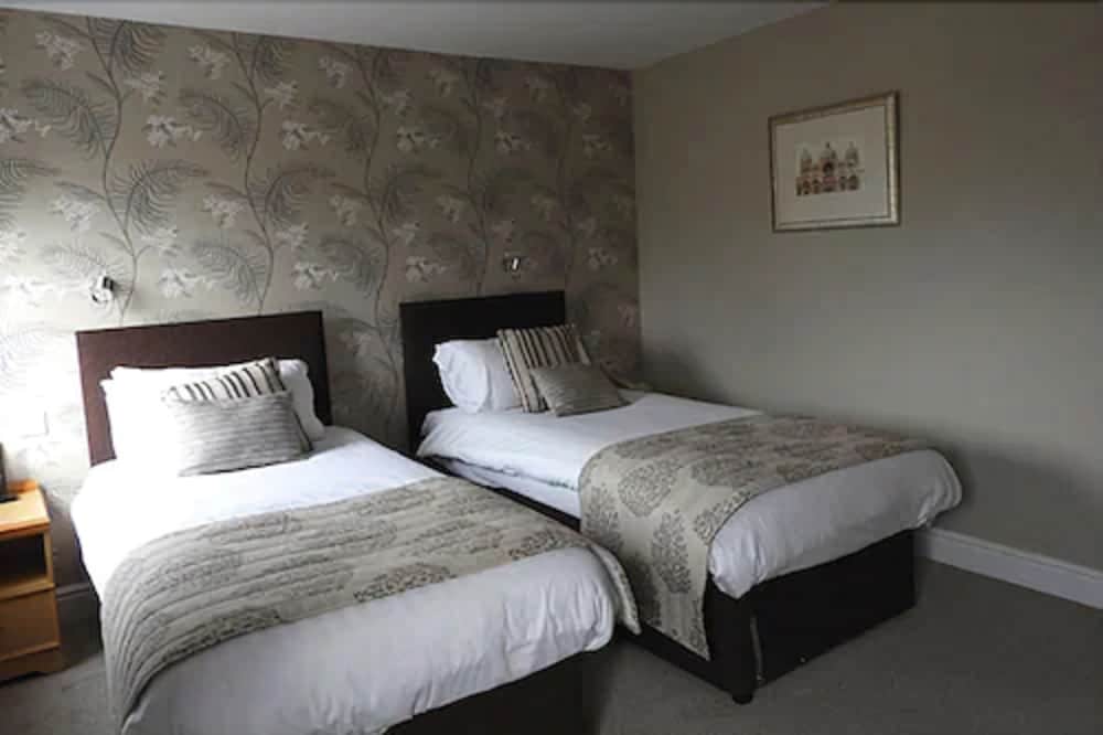 Red Lion Hotel 19