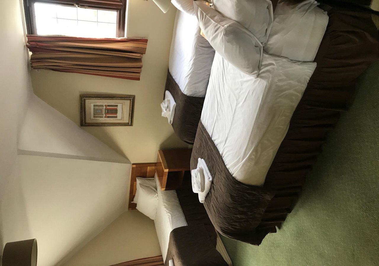 Barrington Lodge 3