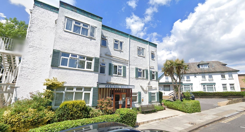 OYO Central Hotel Golders Green 1