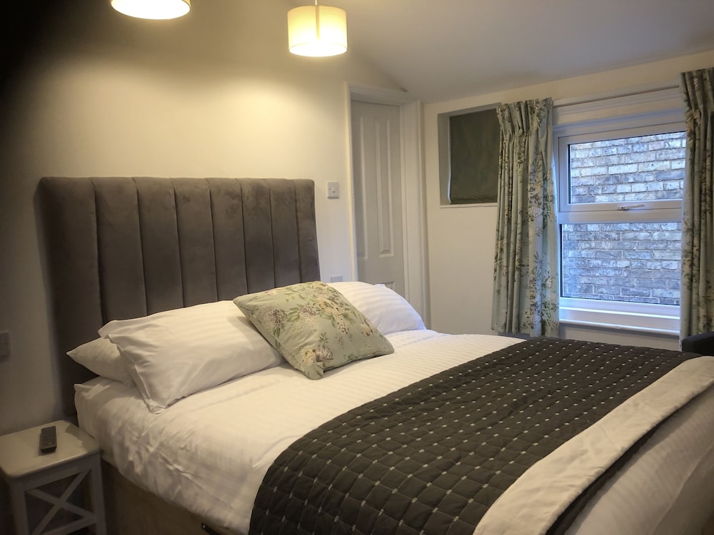 Newton House Bed & Breakfast 13