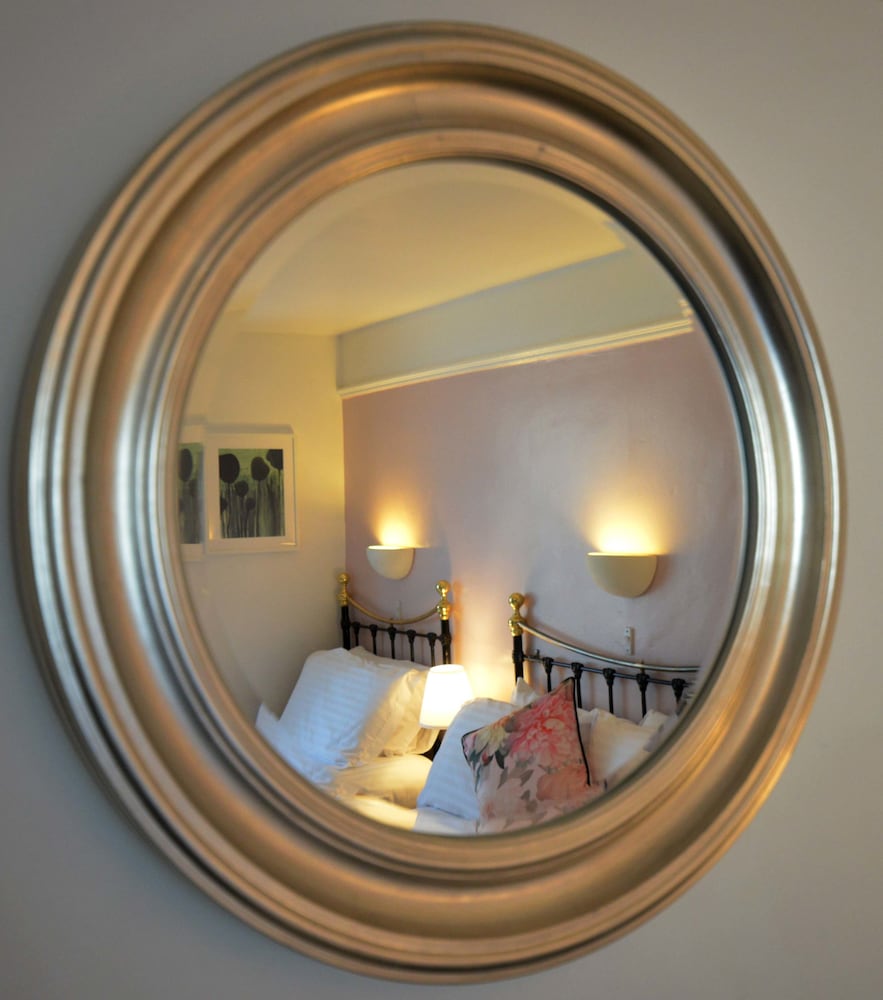 Newton House Bed & Breakfast 6