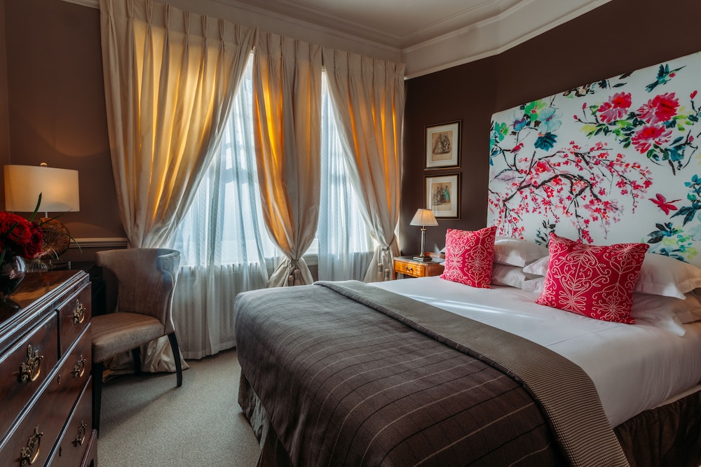 11 Cadogan Gardens 5