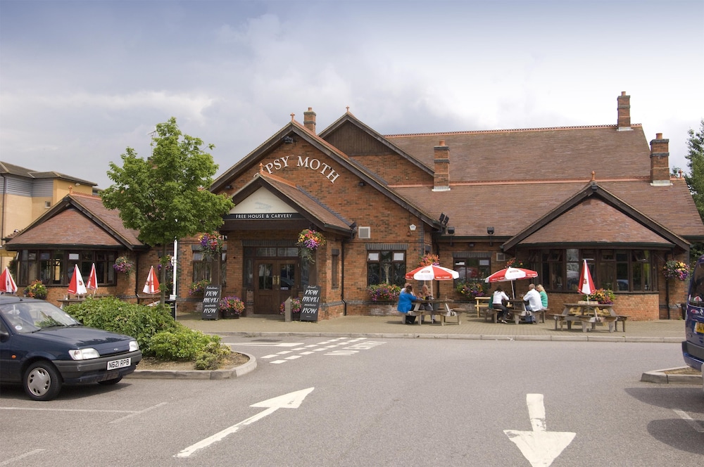 Premier Inn London Croydon Purley A23 10
