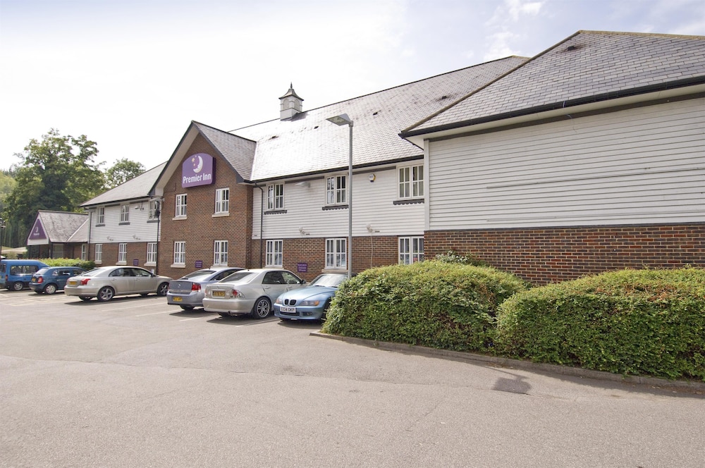 Premier Inn Maidstone Sandling 7