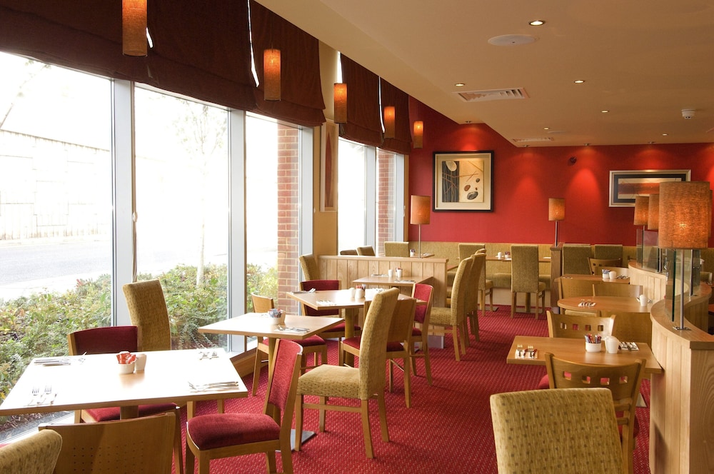 Premier Inn Reading Central 13