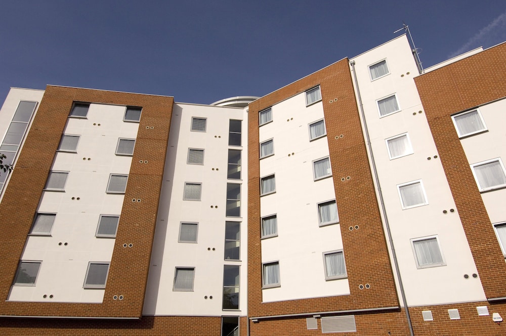 Premier Inn Reading Central 21