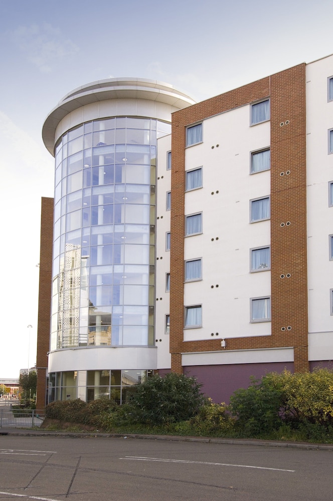 Premier Inn Reading Central 22