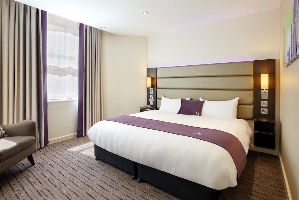 Premier Inn London Romford West 2
