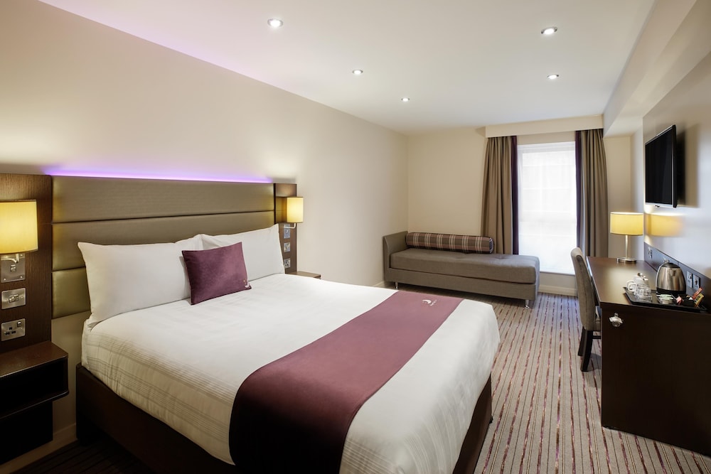 Premier Inn London Romford West 4