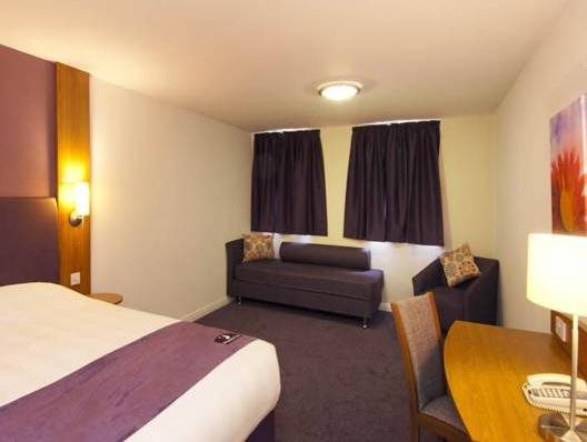 Premier Inn Sittingbourne Kent 16