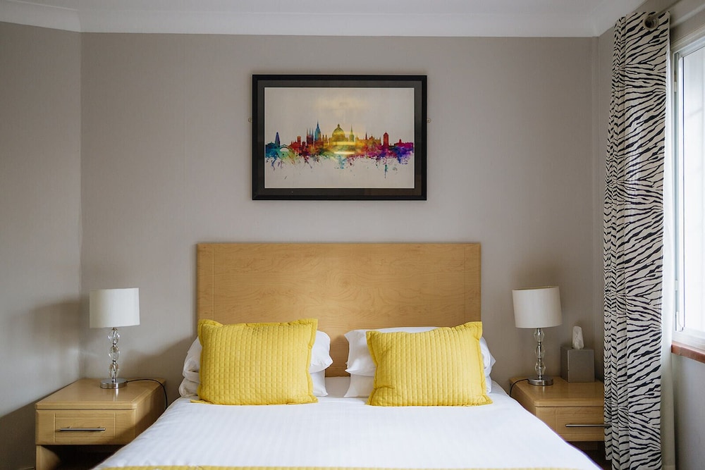Red Mullions Guest House 23