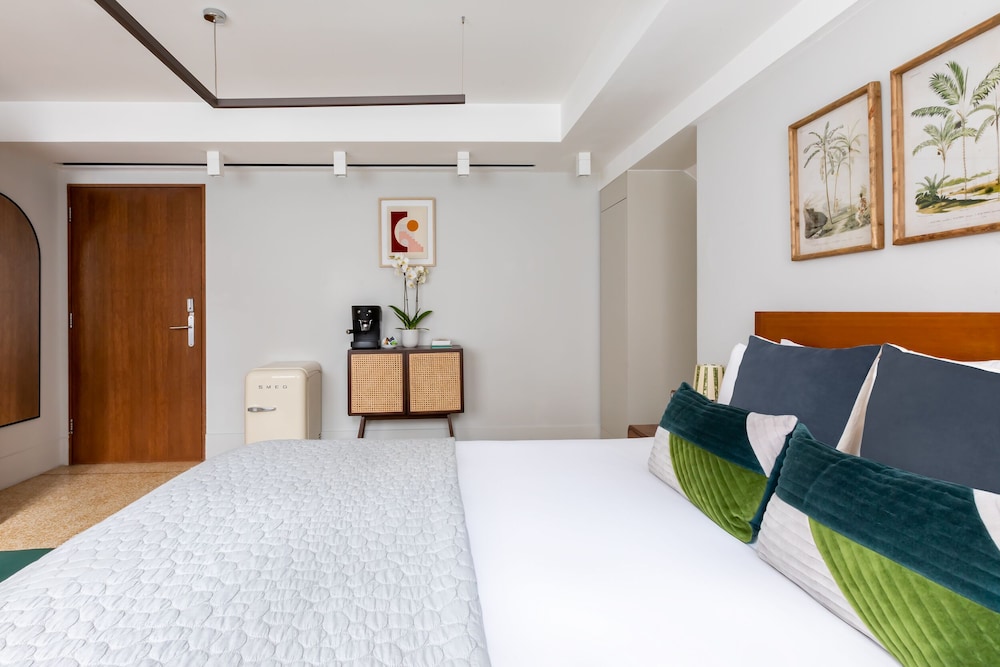 Town Hall Hotel 11