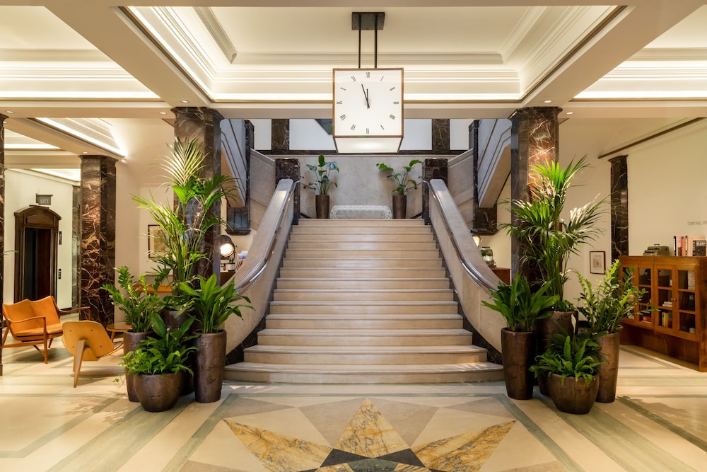 Town Hall Hotel 2