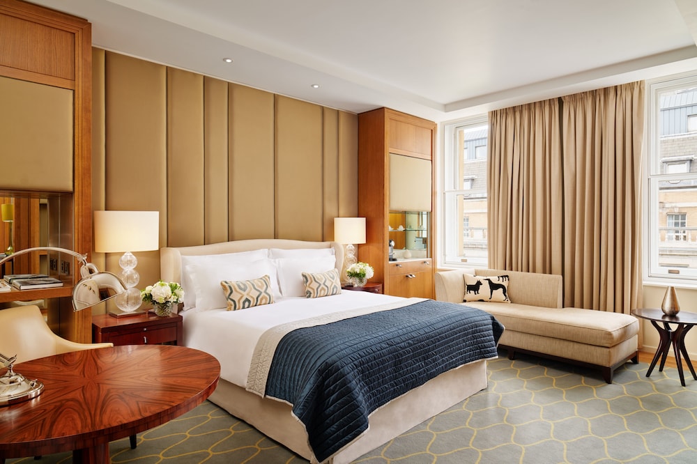 Corinthia London 15