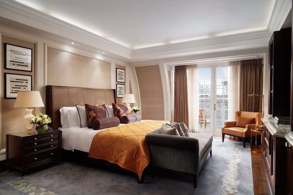 Corinthia London 24