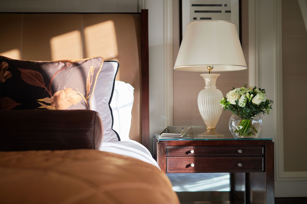 Corinthia London 11
