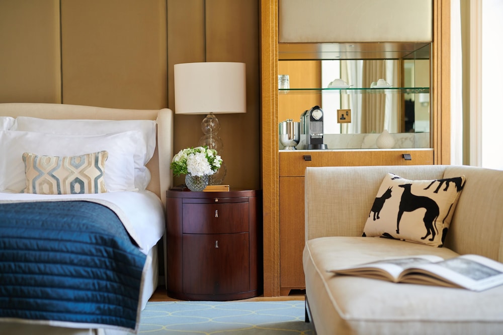 Corinthia London 21