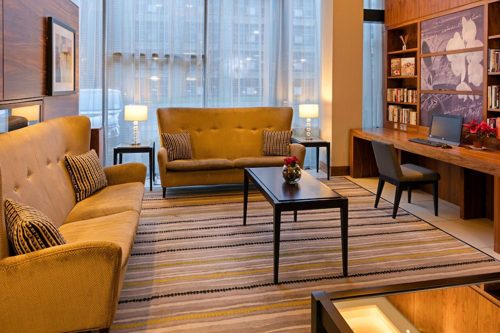 Hampton by Hilton London Croydon 1