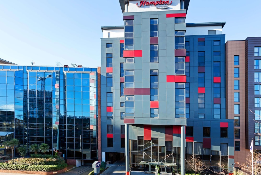 Hampton by Hilton London Croydon 22