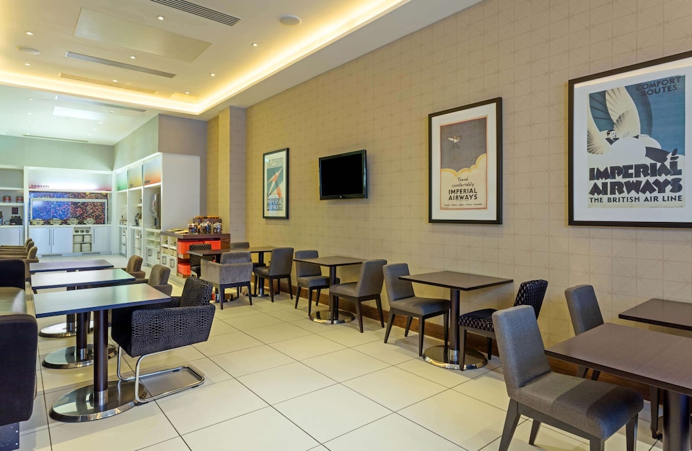 Hampton by Hilton London Croydon 17