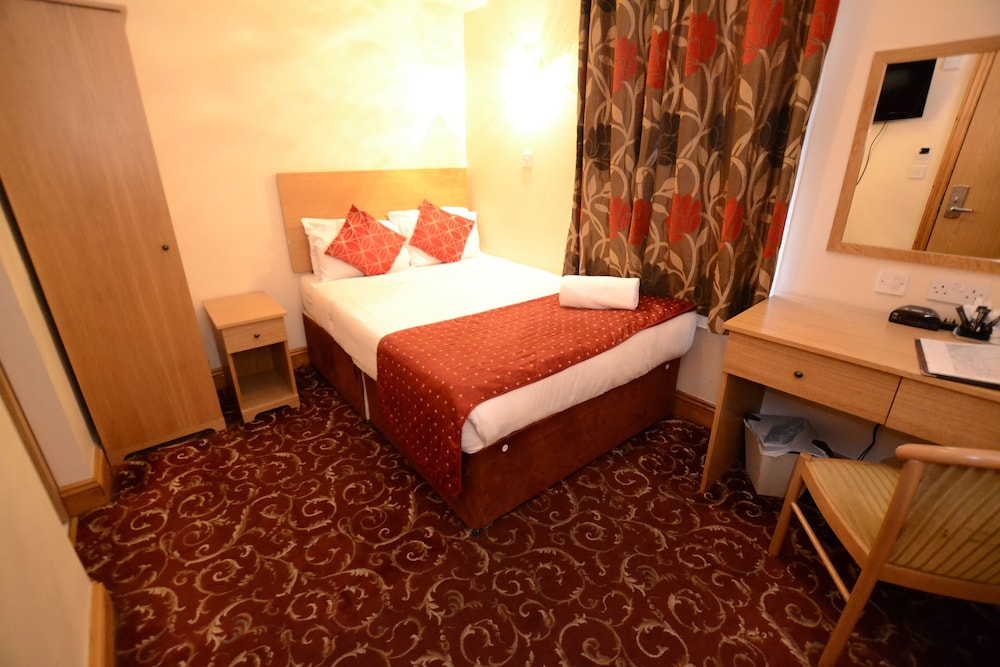 Britannia Inn 9