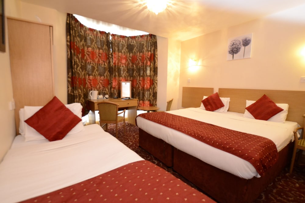 Britannia Inn 6