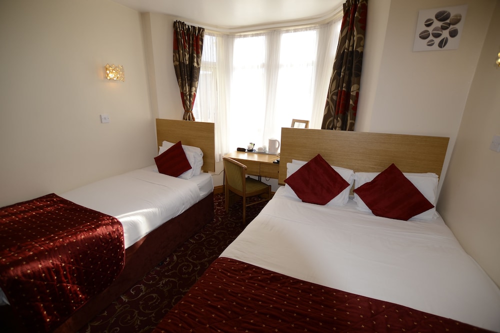 Britannia Inn 4