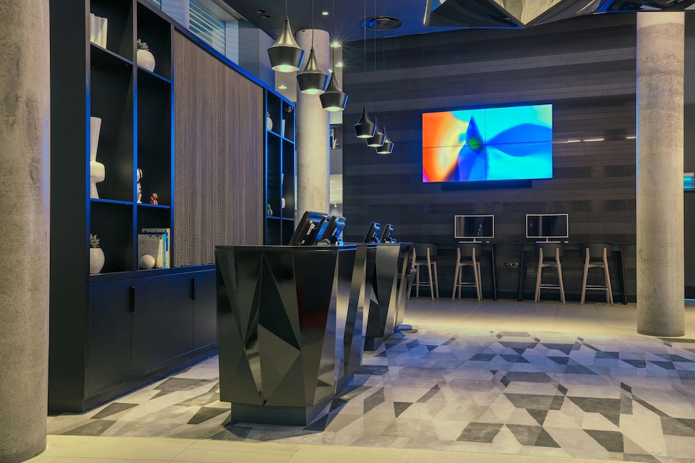 Aloft London Excel 2