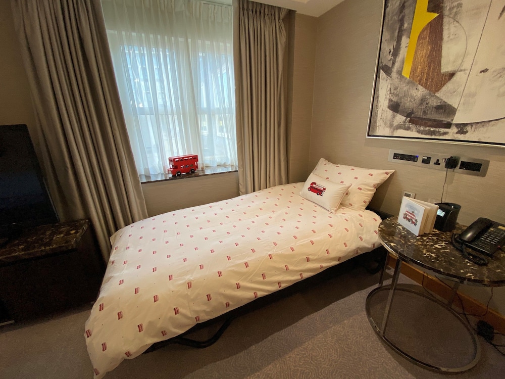 Conrad London St. James 6