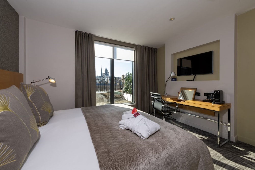 Apex Temple Court Hotel 6