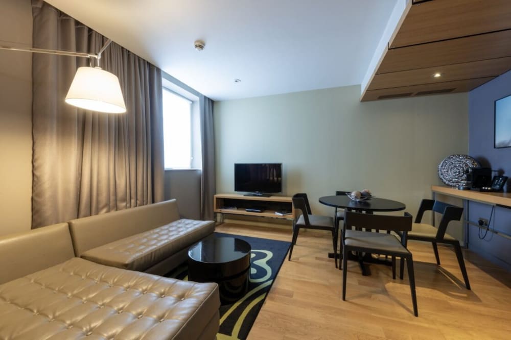 Apex Temple Court Hotel 20