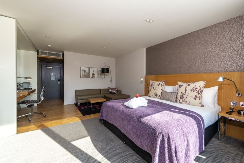 Apex Temple Court Hotel 23