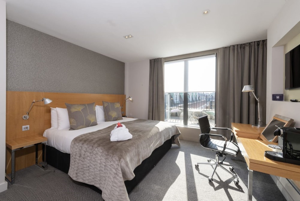 Apex Temple Court Hotel 5