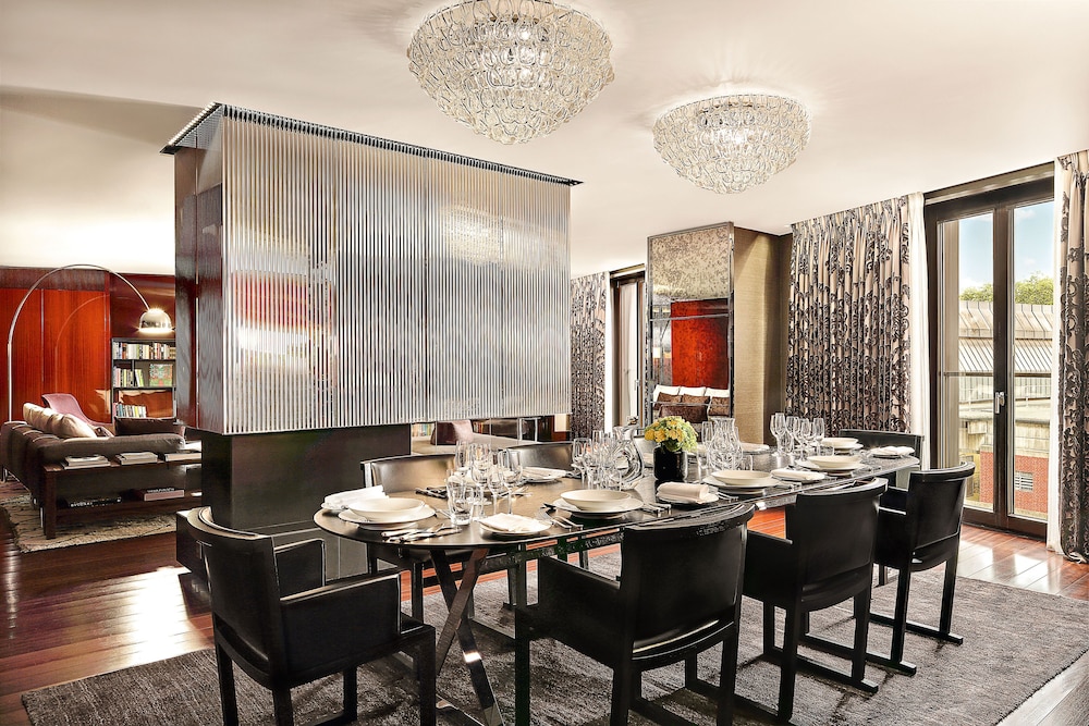 Bulgari Hotel London 10