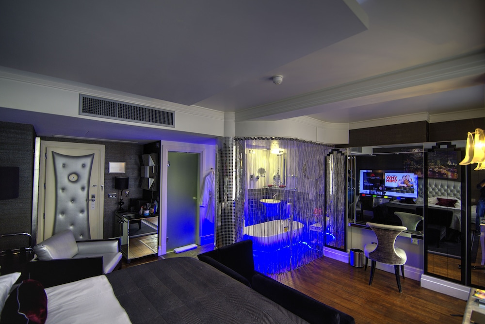 Karma Sanctum Soho 13