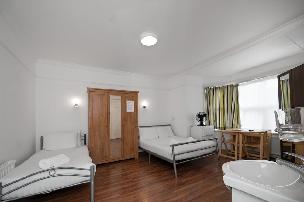 Flexistay Norbury ApartHotel 1