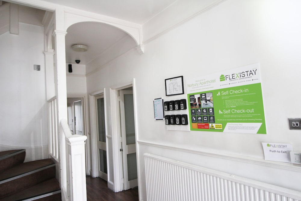 Flexistay Norbury ApartHotel 2