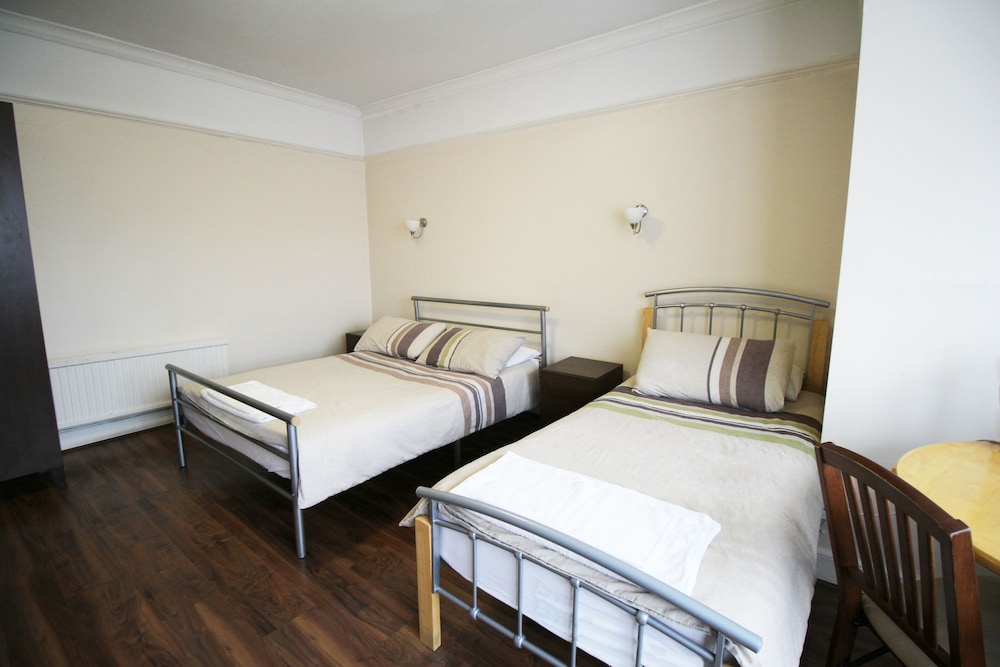 Flexistay Norbury ApartHotel 11