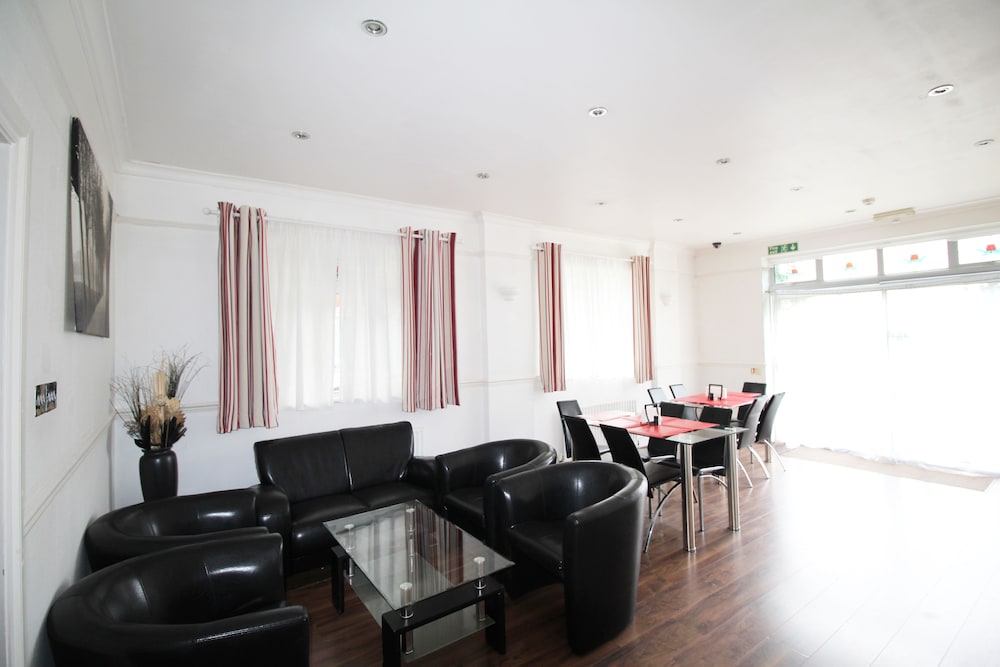 Flexistay Norbury ApartHotel 24