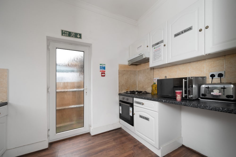 Flexistay Norbury ApartHotel 21