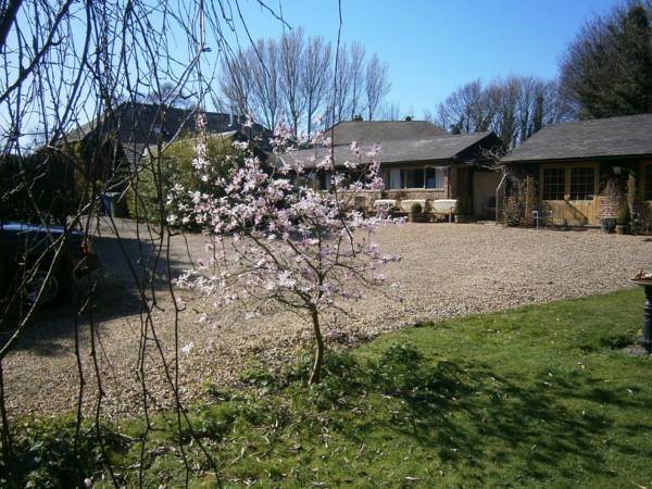 Tonge Barn 9