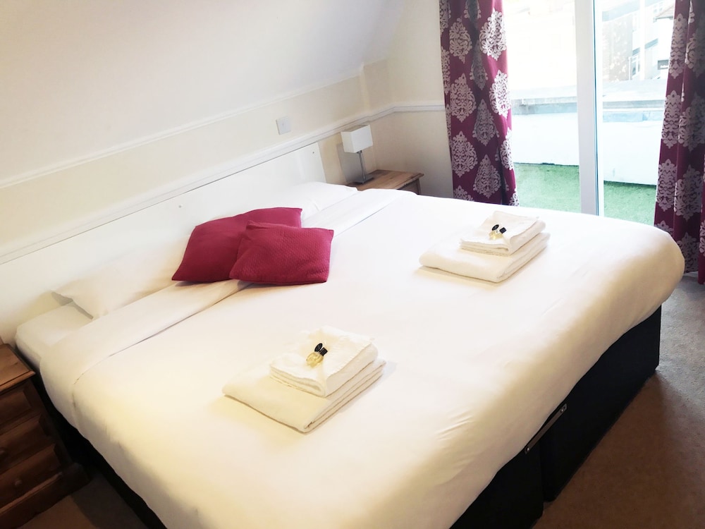 Gidea Park Hotel 20