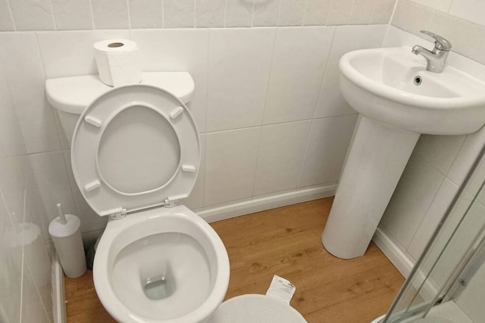 Apple House Guest House Heathrow Airport 23
