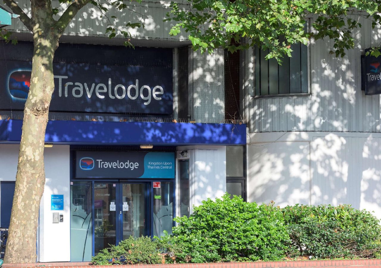 Travelodge Kingston Upon Thames Central 6