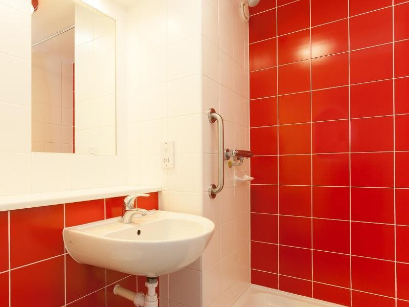 Travelodge Maidstone Central 11