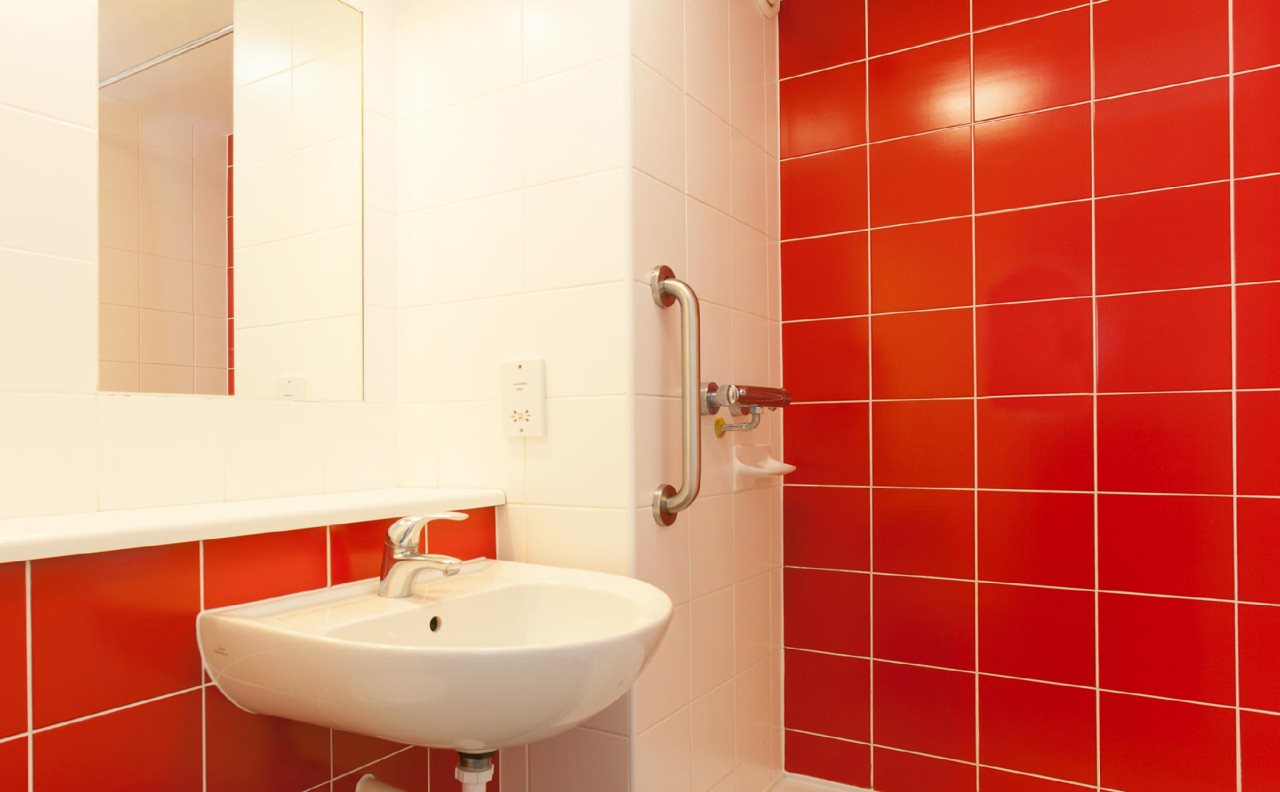 Travelodge Maidstone Central 12