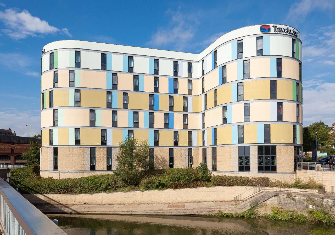 Travelodge Maidstone Central 8