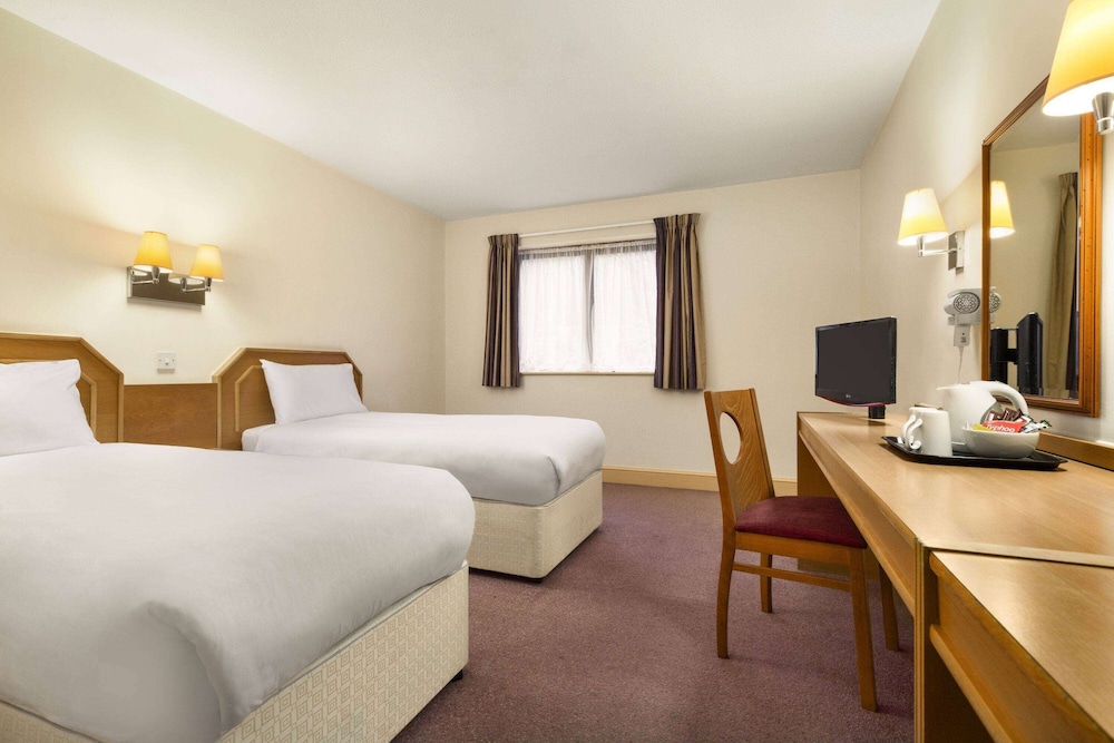 Days Inn by Wyndham Sevenoaks Clacket Lane 7