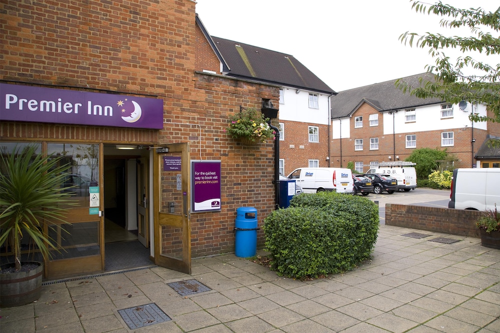 Premier Inn London Harrow 1